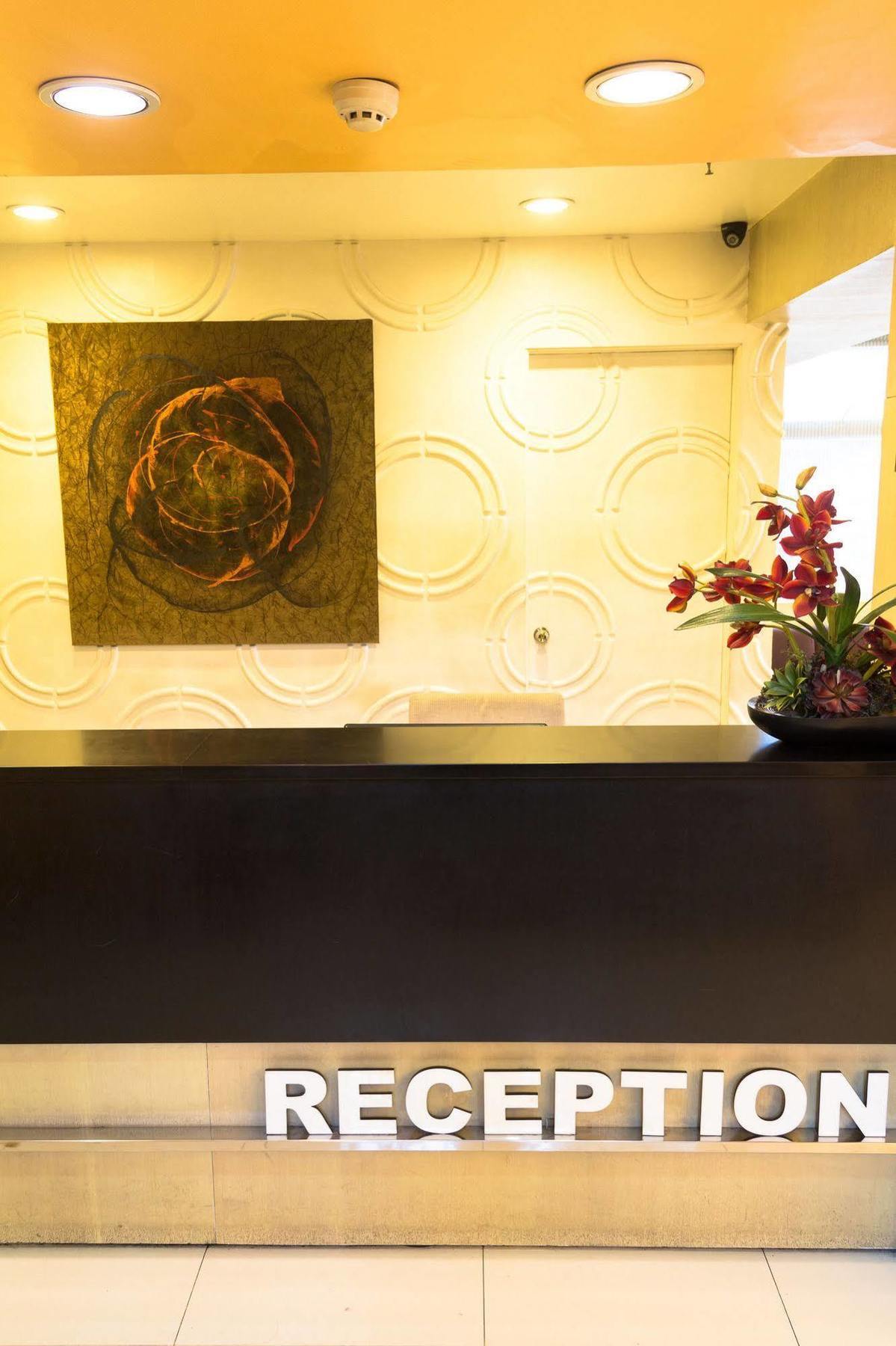 City Center Hotel Багио Экстерьер фото