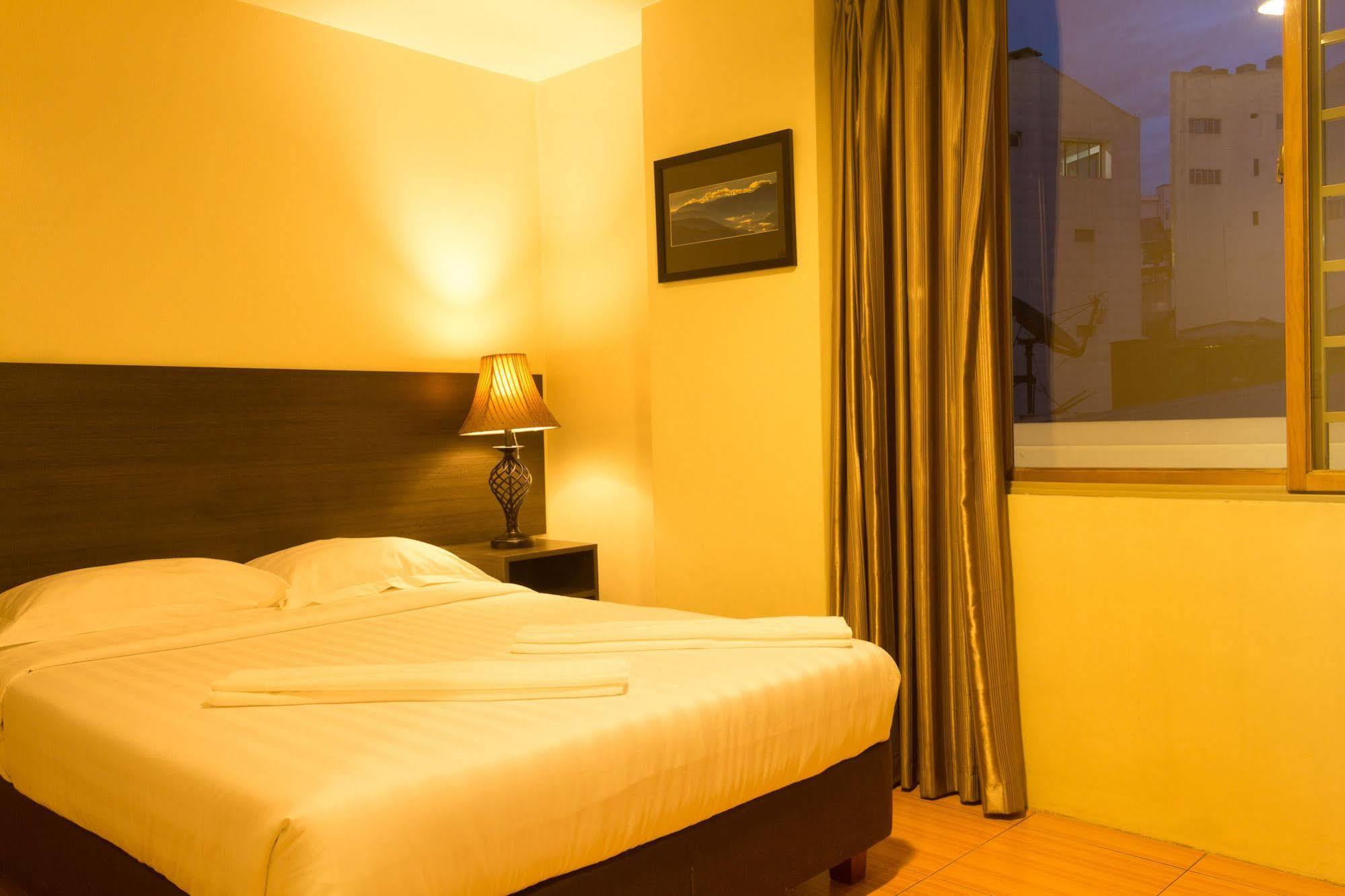 City Center Hotel Багио Экстерьер фото